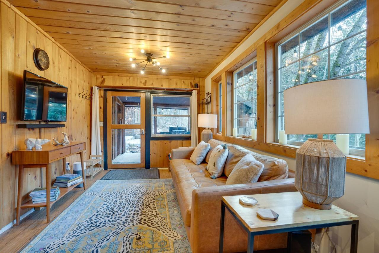 Leavenworth Cabin With Private Hot Tub! Luaran gambar